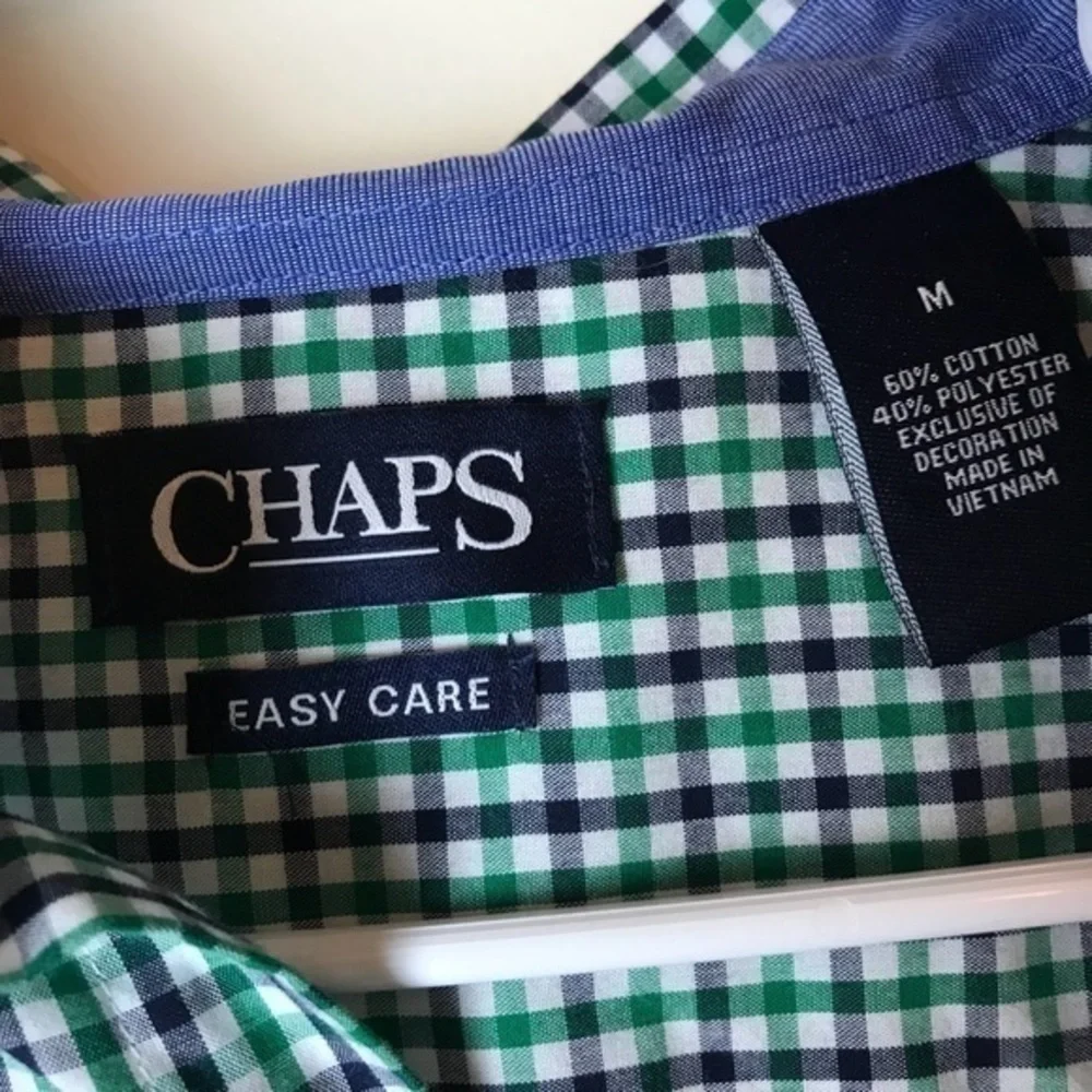 Chaps • Men’s Green Plaid Button Up
